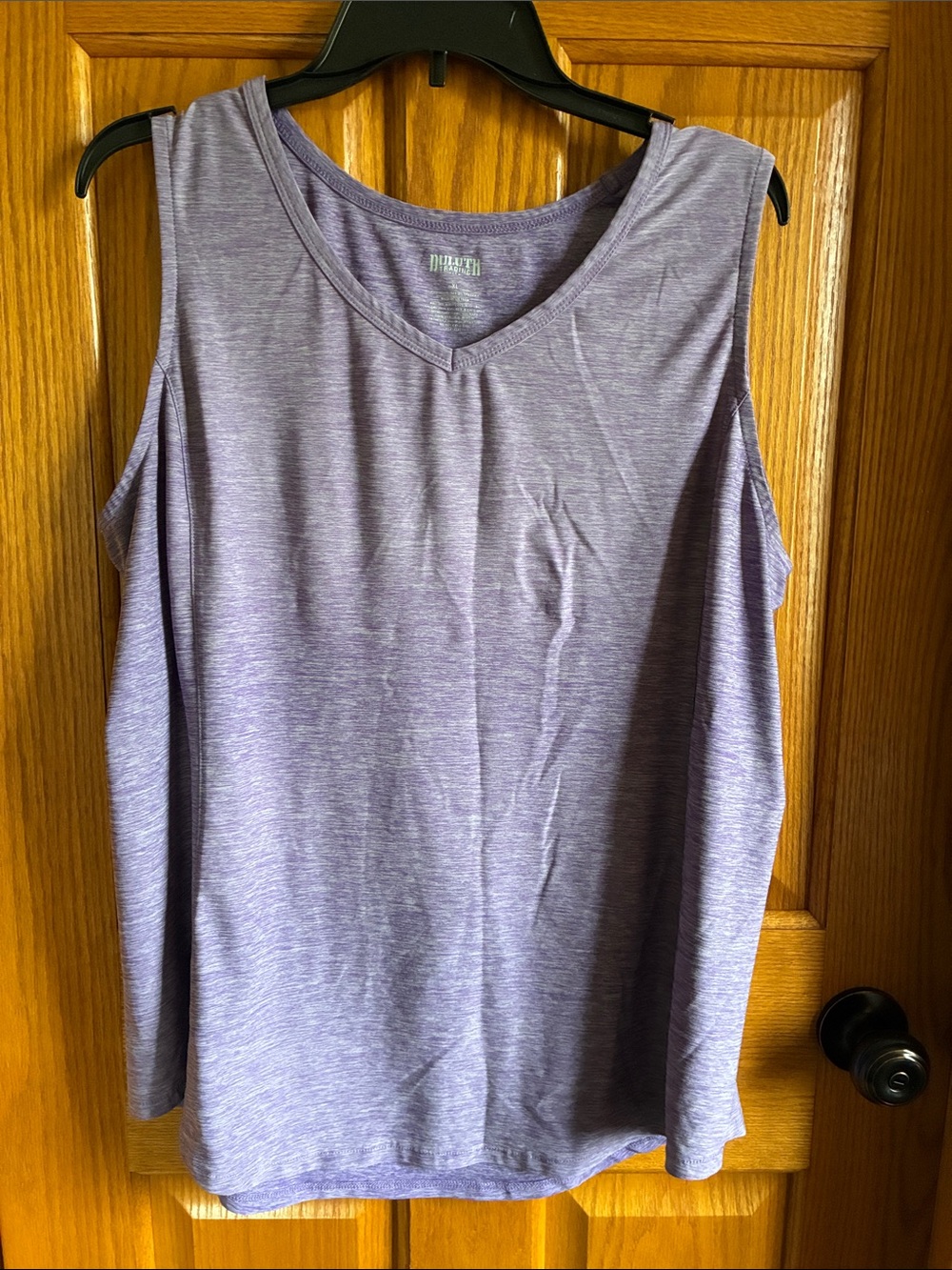 Duluth Trading Co Heather Lavender V‑Neck Tank